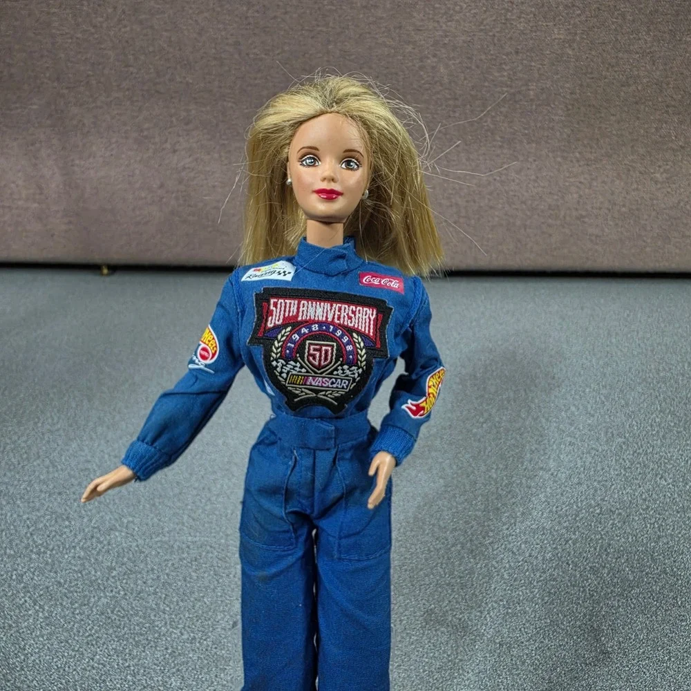 Hotwheels.NASCAR.Barbie 50th Anniversary Doll Blue Racing Suit 1998 Excellent